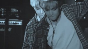 BTS клип  (  Пожалуйста )  MV...