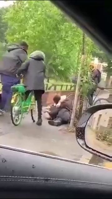 Негр и британская полиция
