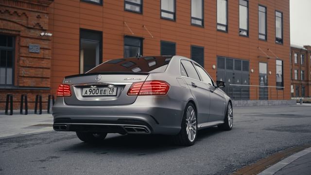Mercedes E63S AMG