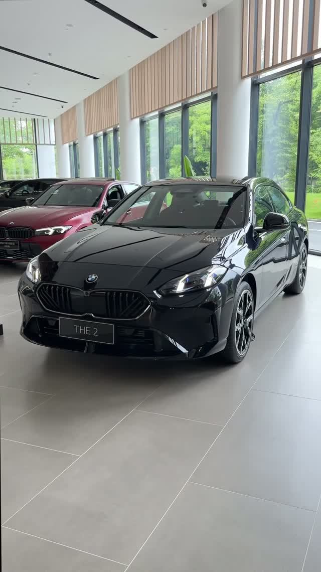 BMW M235L 2026 смотреть онлайн