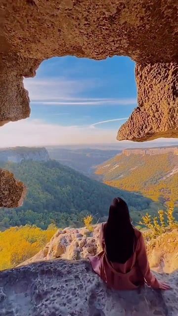 Мангул Кале пещерный город в Крыму смотреть онлайн