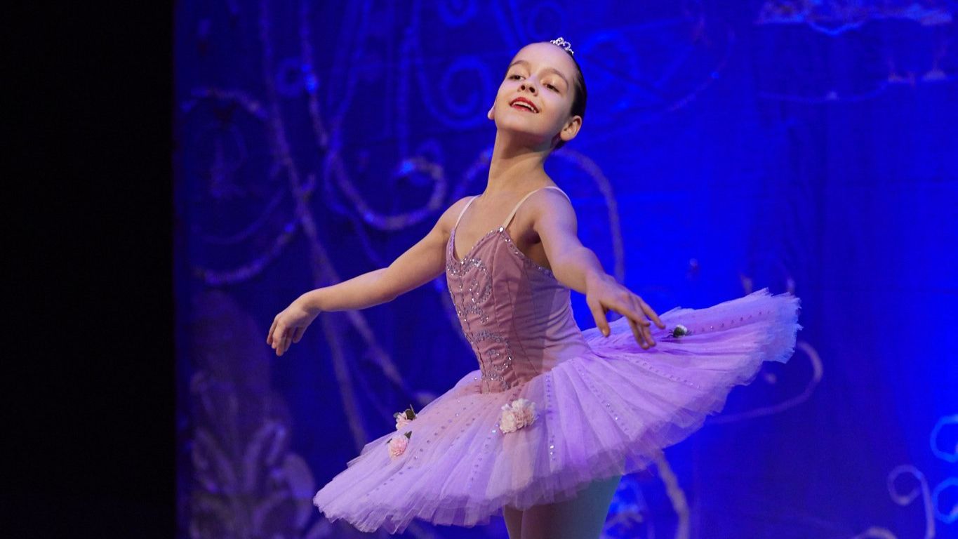Вариация Феи Сирени - Children's Ballet School - Венская (Ермощенко) 9 лет - Мичуринск (2) смотреть онлайн