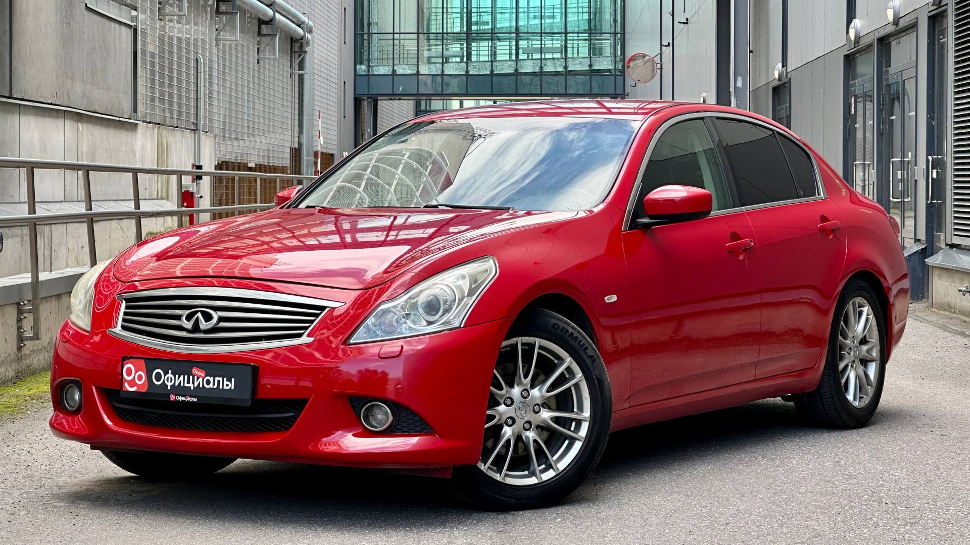 Infiniti G IV, 2010