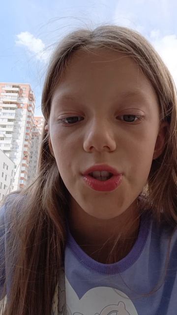 я нашла стрижа и теперь не знаю что с ним делать 😭 🥲😔