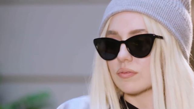 Ava Max - Born To The Night