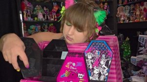 Monster high: Шкатулки гробики, распаковка