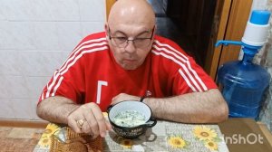 Мукбанг. Окрошка и чесночные гренки. Заблудившаяся экспедиция.