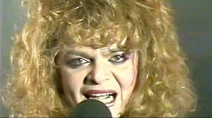 ЖИВА ИЛИ МЕРТВА песня ЖЕЛТЫЙ ДЬЯВОЛ ЛАРИСЫ ДОЛИНОЙ :1988