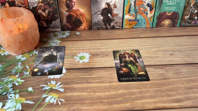 Боится ли он потерять тебя 🧐🔮🕺Расклад по вариантам смотреть онлайн