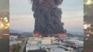 Трамп устроил семичасовую атаку на Иран:
-Атакованы объекты КСИР, города, военные базы на юге Ирана