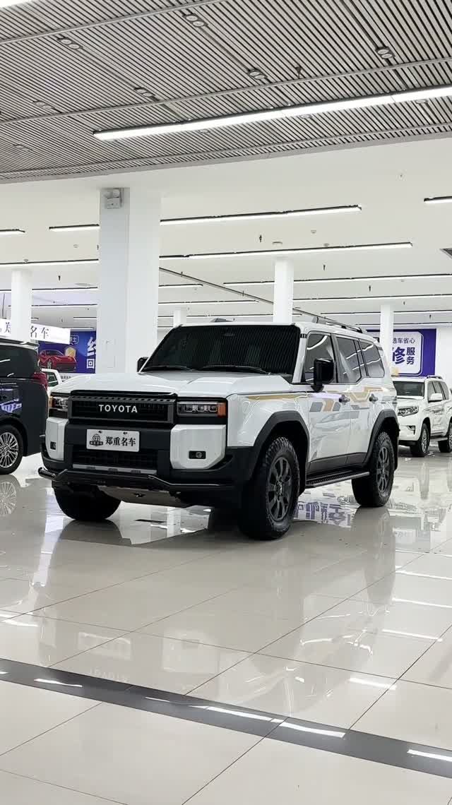 Toyota Land Cruiser Prado смотреть онлайн