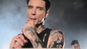 Black Veil Brides - Woe and Pain
(чего,то похожее на рок шансон).