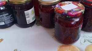 Зацвёл гибискус.Делаю заготовки из ягод.
15.07.26г.