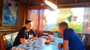 ЖИЗНЬ В СЕЛЕ:ВЕТЕР ВСЁ ПОСШИБАЛ/Я ДАВНО С НИМИ