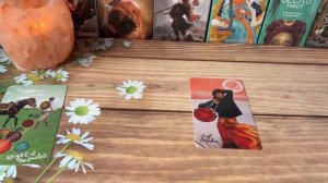 Почему он молчит 🔮💐❤️🔥Расклад по вариантам