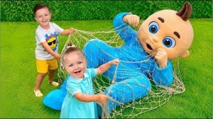 👶 ПАПА стал РЕБЕНКОМ на 24 часа! 😱 ЕВА и НИКИ стали родителями! 🛒 Мега Челлендж! 🏆