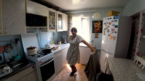 ПРИЕХАЛИ В СИБИРЬ. ВСТРЕЧАЕМ ГОСТЕЙ ! Из города в деревню 937 серия
