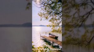Морщинки. песня на слова Зои Гапеевой. 
морщинки свои убирать не хочу, 
они словно строчки судьбы