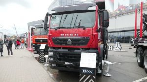 Обзор HOWO T5G 8×4 — городская маневренность с карьерным характером
