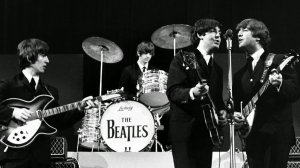 The Beatles - I Want To Hold Your Hand - Performed Live On The Ed Sullivan Show 2.9.64