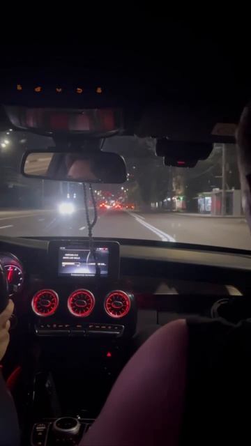 C250 W205 stage 1 + down-pipe + popcorn смотреть онлайн