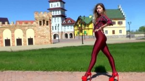 ANNA H (CHERRY)