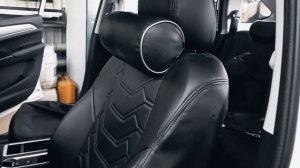 Обновляем салон HAVAL M6 - натягиваем чехлы