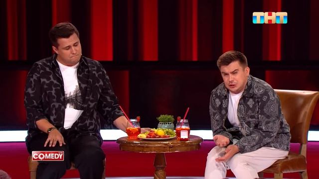 Comedy Club Дотошная девушка Иванов, Бутусов, Сафонов смотреть онлайн