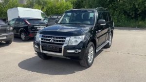 MITSUBISHI PAJERO (2015)