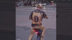 Надо быть всегда на волне🏄♂, завтра пятница🤗