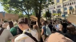 В Киеве, Ивано-Франковске и Львове «не рабы» вышли на митинги против отставки министра обороны Федор