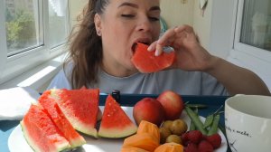 Фруктовое, вкусное утро| Арбуз, лонган, джекфрут, малина  #мукбанг