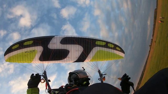 Flying Over Russia смотреть онлайн