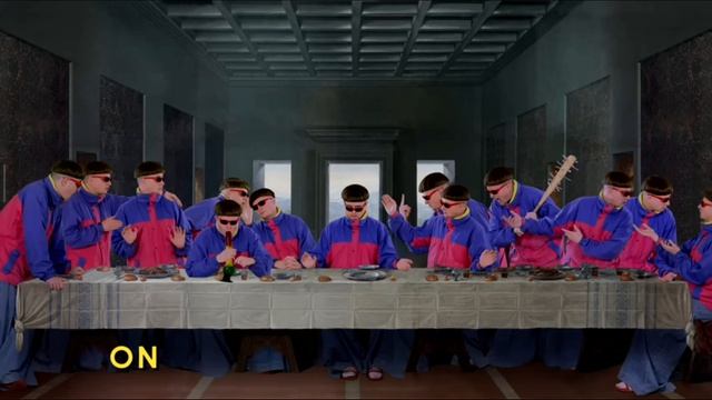 Oliver Tree - Life Goes On смотреть онлайн