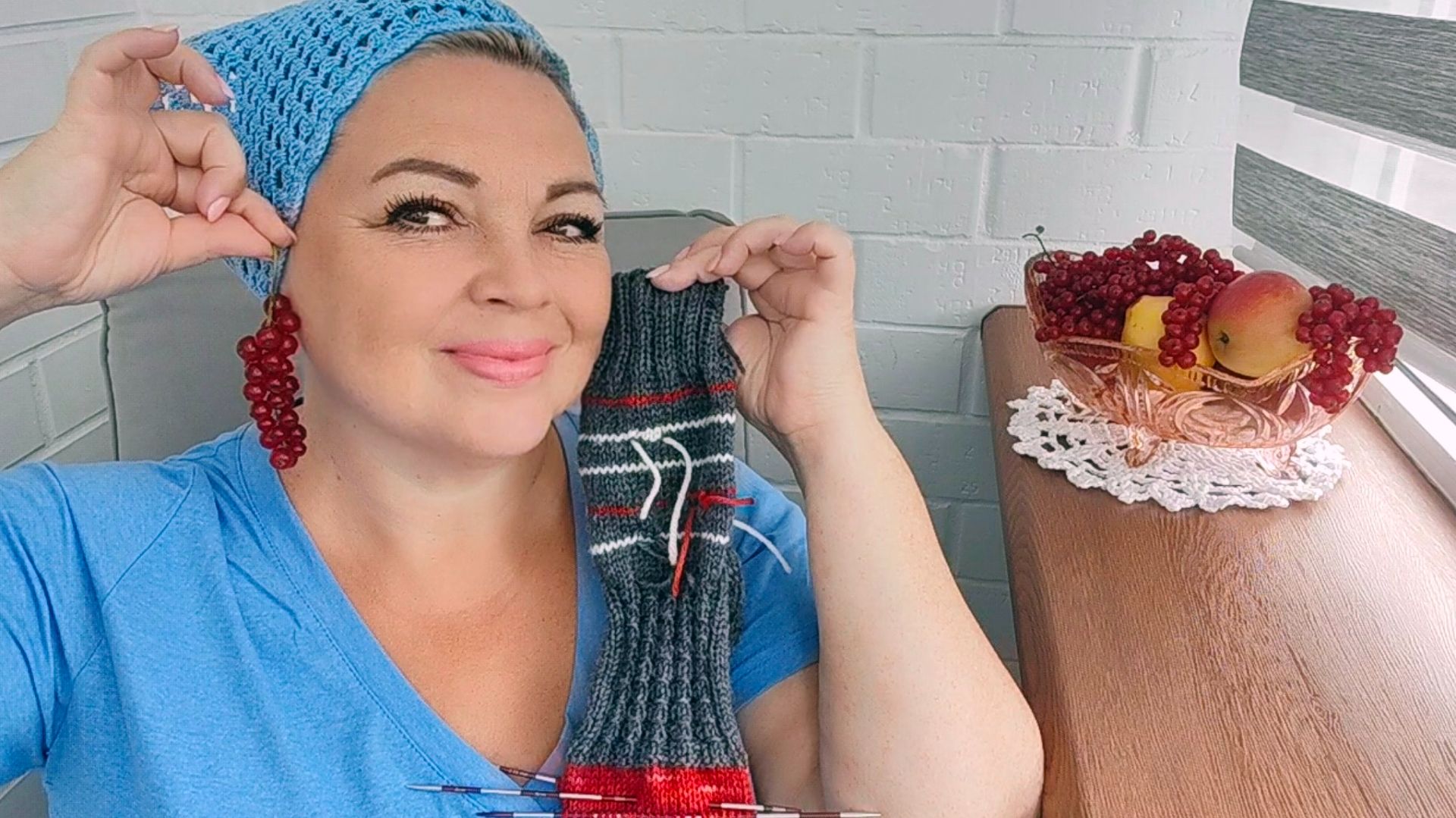 ВСЕМ ПРИВЕТ!😘 Я С НОВЫМИ НОСОЧКАМИ И СЕРЬГАМИ 😊🧶 смотреть онлайн