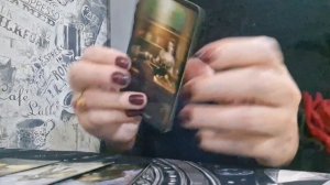 Понимает ли он, что потерял вас навсегда? Расклад Таро