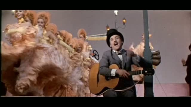 Роза-гимназистка и Каштан! Фрагменты из фильма "Опасные гастроли". 1969 г.