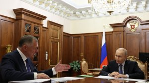 Владимир Путин с Заместителем Председателя Правительства Маратом Хуснуллиным, Кремль, 16 июля 2026 г