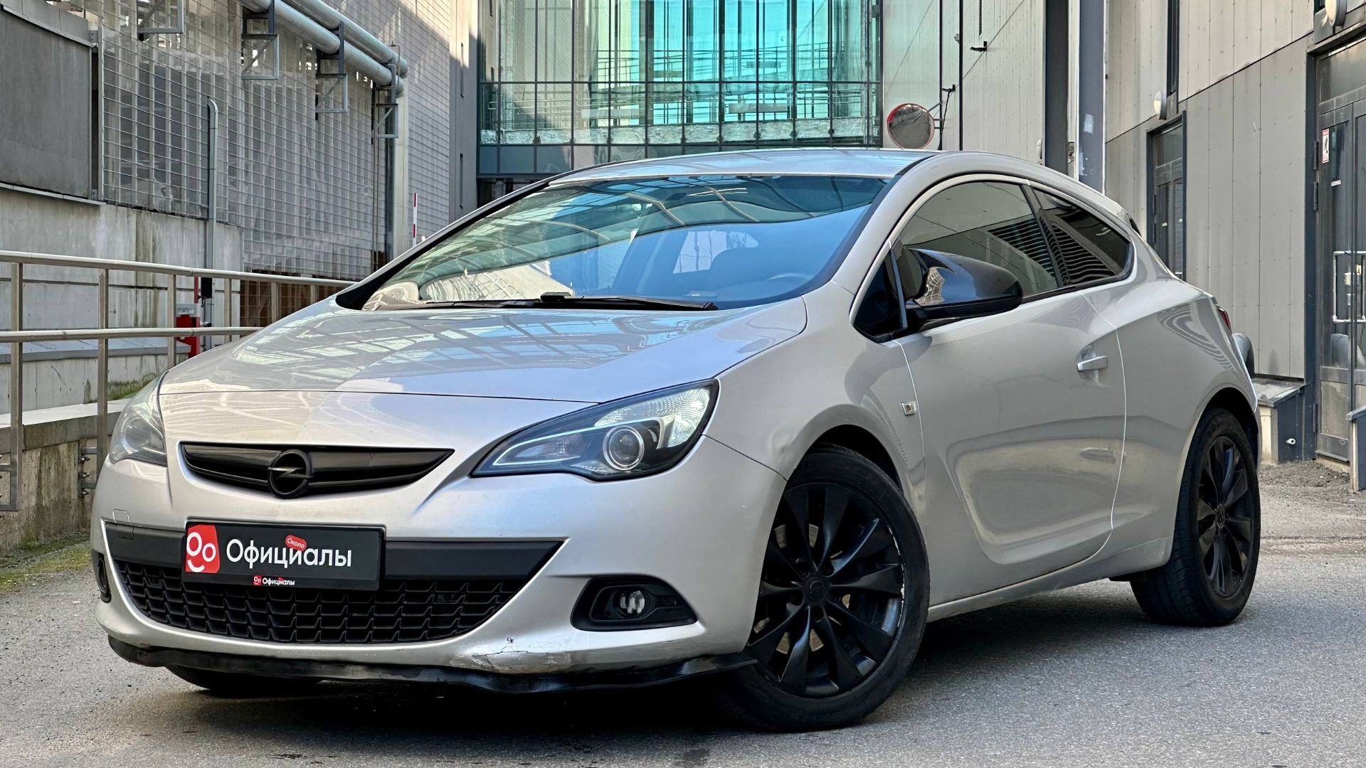 Opel Astra J Рестайлинг, 2012 смотреть онлайн