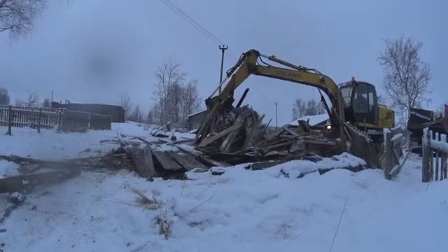 ЖИЗНЬ В ДЕРЕВНЕ!С ПОЛКОВНИКОМ ПРОДАЛИ САРАЙ В ДЕРЕВНЕ смотреть онлайн