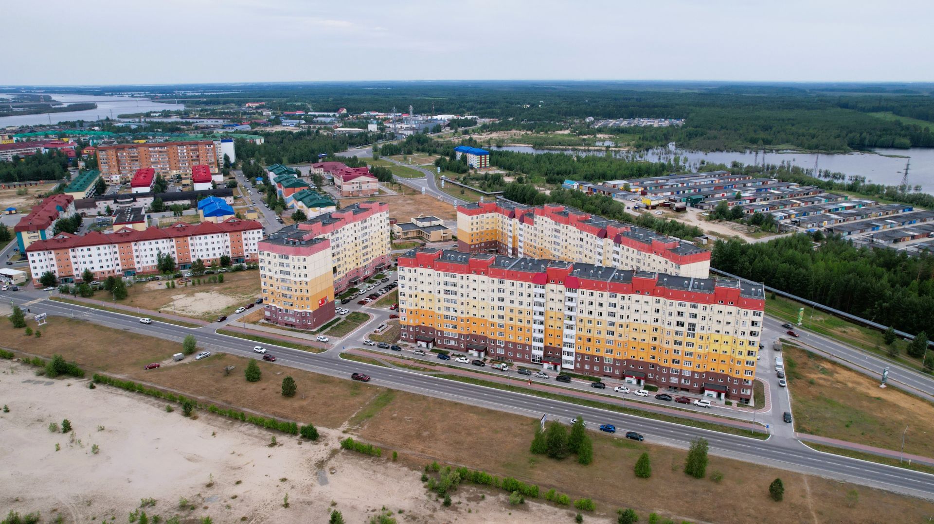 Излучинск + НИЖНЕВАРТОВСК