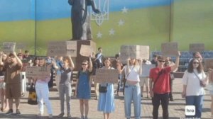 Интересно, а если Зеленский не отступит поход «Азова» на Киев будет?

На дворе снова середина июля (