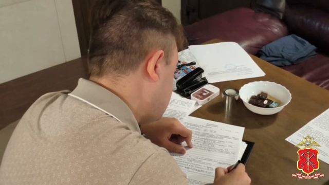 В Ленобласти правоохранители пресекли деятельность подпольного рыбного цеха с рабочими-нелегалами смотреть онлайн
