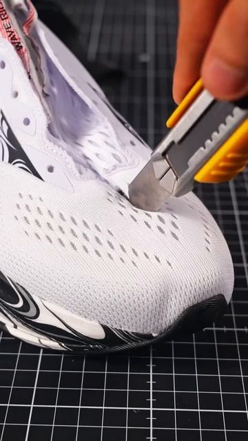 Спортивная модель Mizuno Wave Rider 30