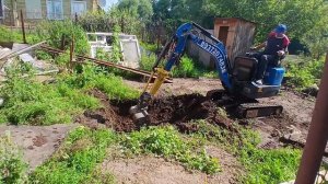 Китайский говномес 💩🤣