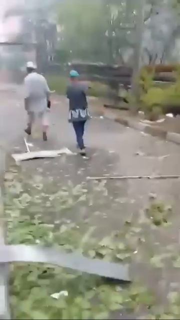 Бiмбы ФАБ-3000 и пол Херсона в труху