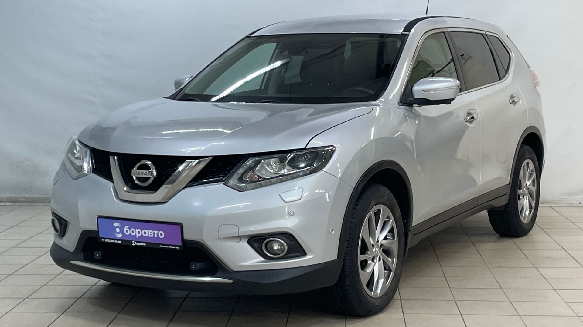 NISSAN X-TRAIL смотреть онлайн