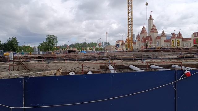 Подходит к концу проходка ТПМК Эсмина на площадке Остров Мечты Бирюлёвской линии смотреть онлайн