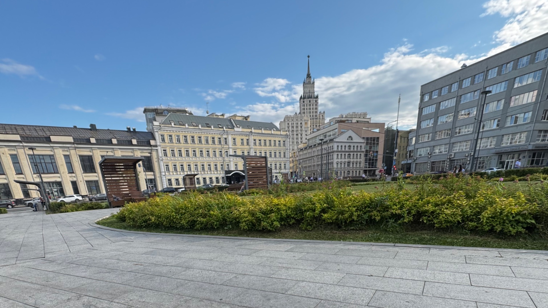 Проблемы с интернетом мешают работать. В суде. Цены на кофе. Почитаем. Снова электрички. 14.07.26 смотреть онлайн
