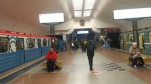 Станция метро Люблино интерьер, пассажиры, поезд Москва Фрагмент 47